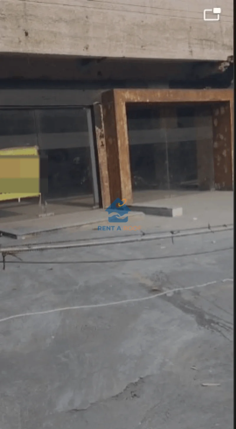 Commercial space on Ground Floor for Rent in East of Kailash