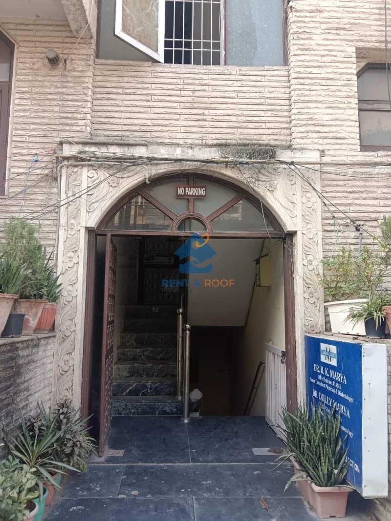 3 BHK on Second Floor for Rent in Hauz Khas