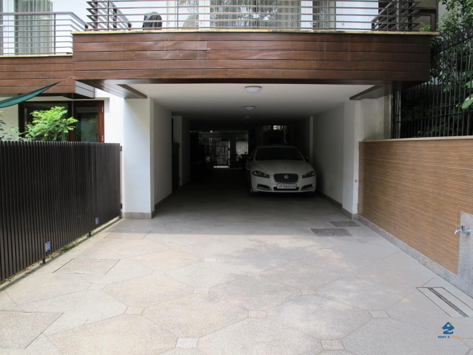3 BHK on Second Floor for Rent in Jor Bagh