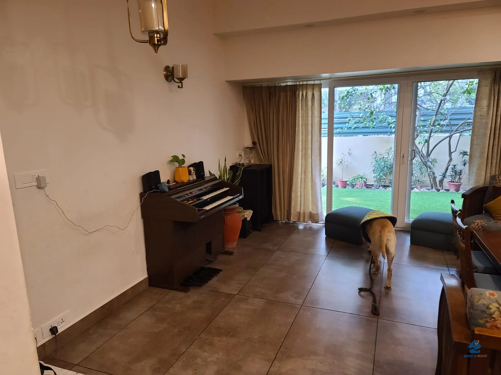 3 BHK on Second Floor for Rent in Jor Bagh
