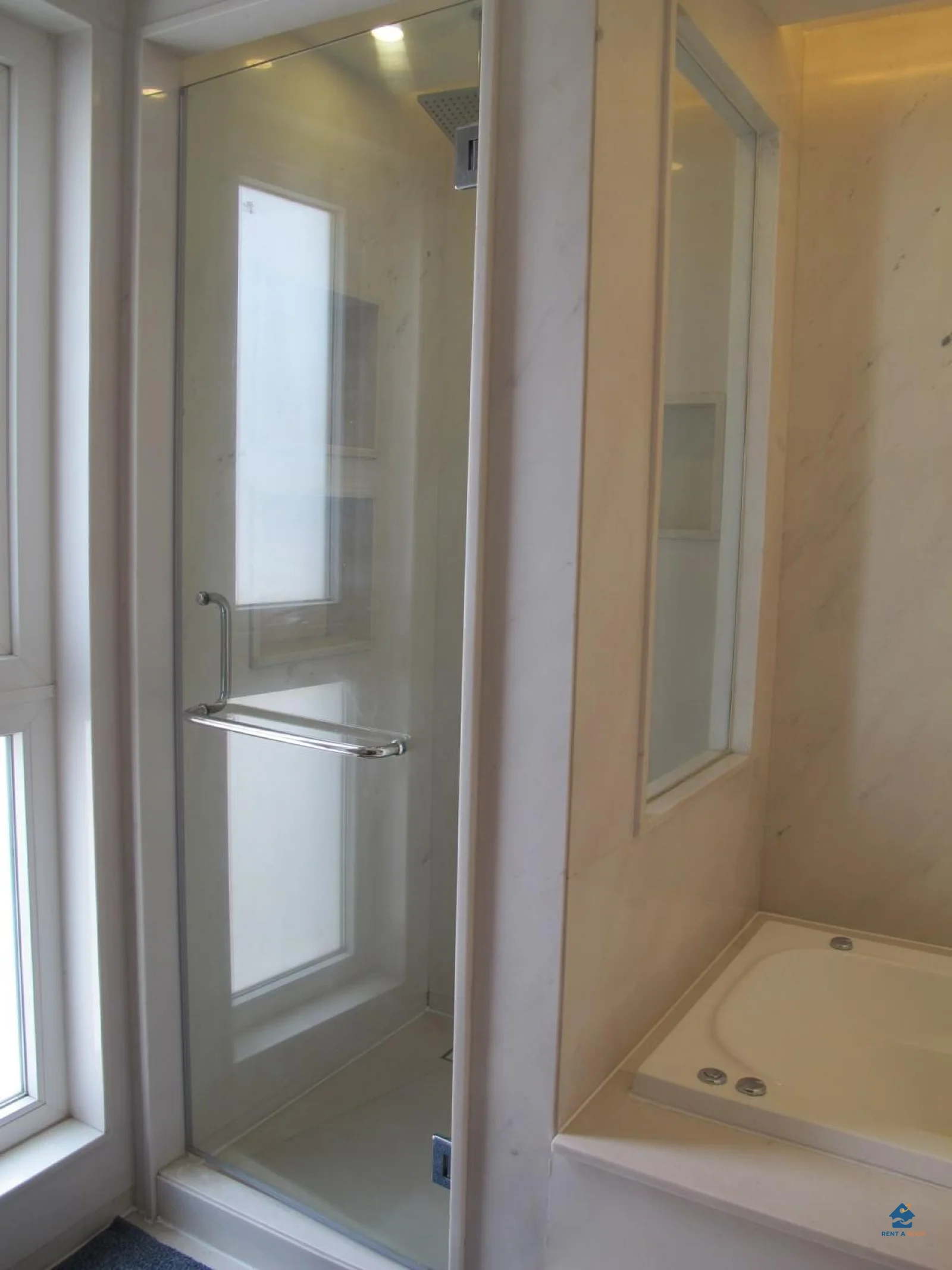 3 BHK on Second Floor for Rent in Jor Bagh