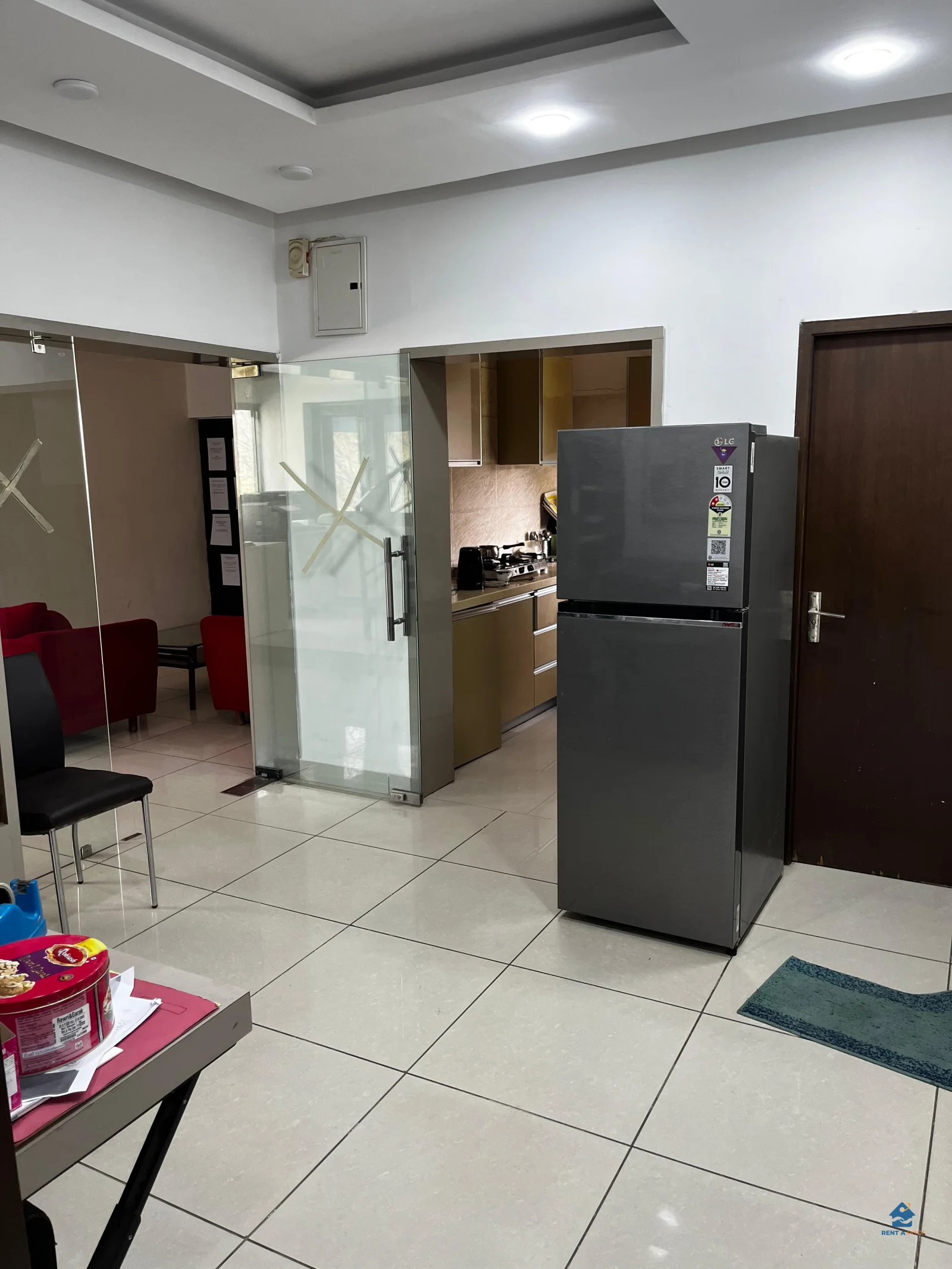 4 BHK on Third + Terrace for Sale in Kalkaji