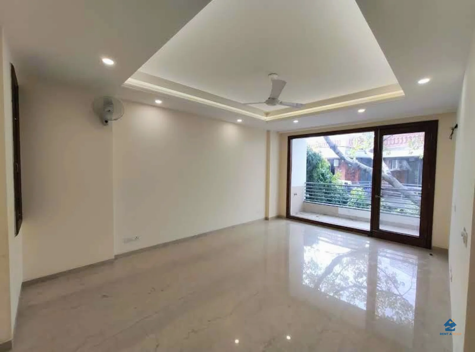4 BHK on Second Floor for Rent in Panchsheel Enclave