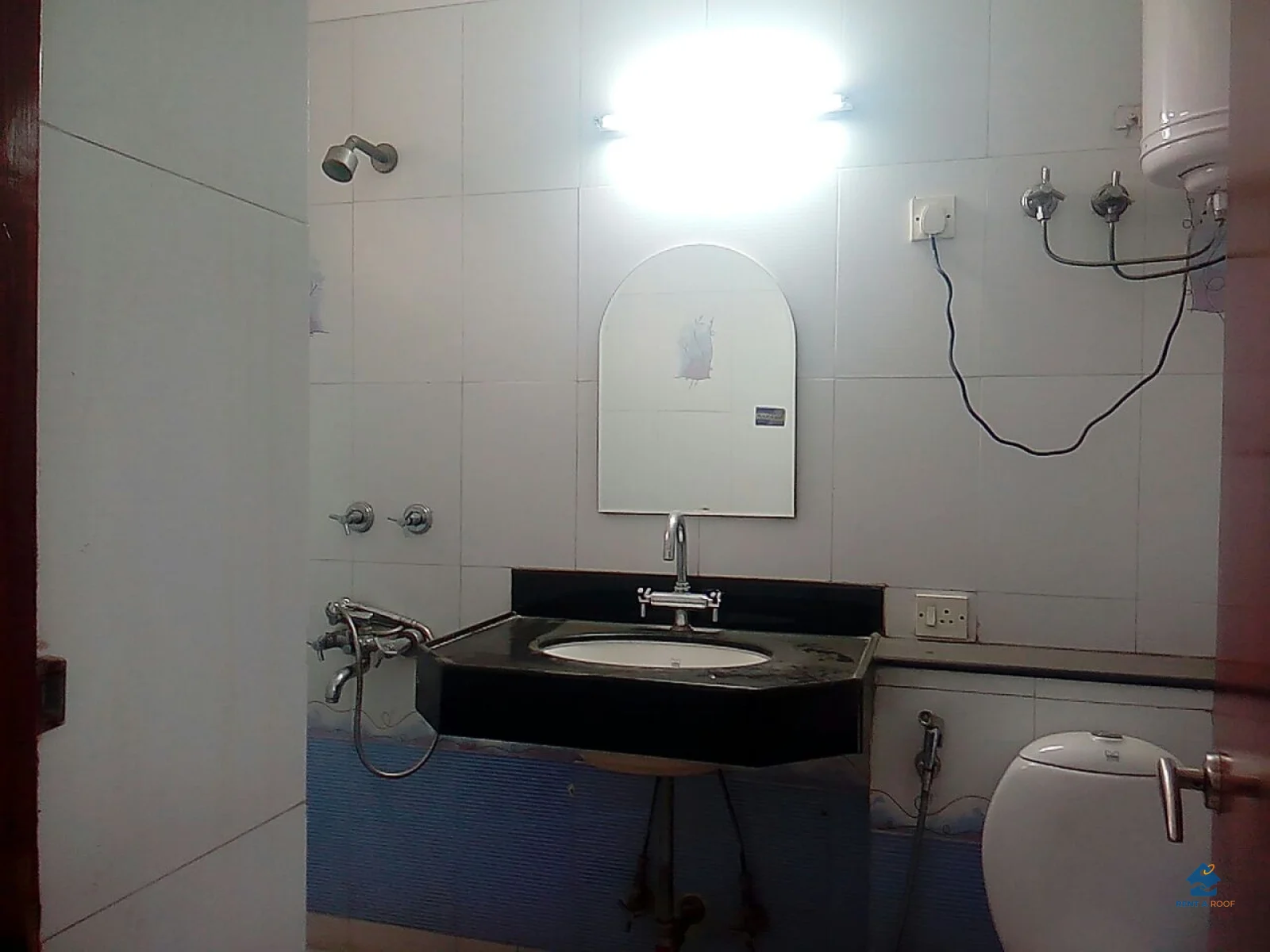 3 BHK on Second + Terrace for Rent in Greater Kailash 2