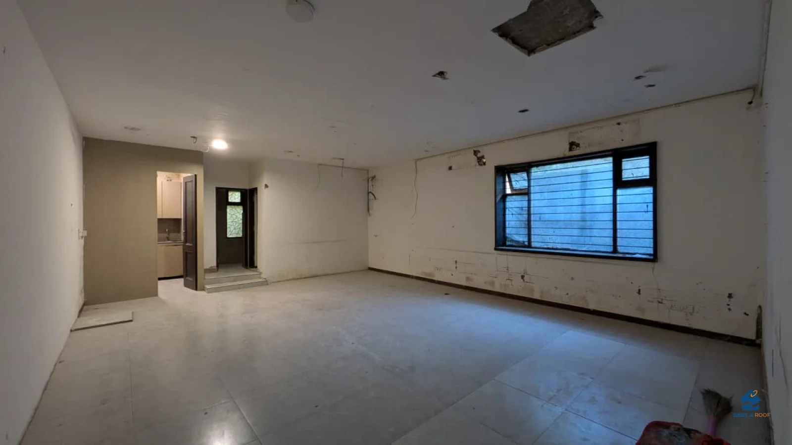 Commercial space on Ground Floor for Rent in Lajpat Nagar 3