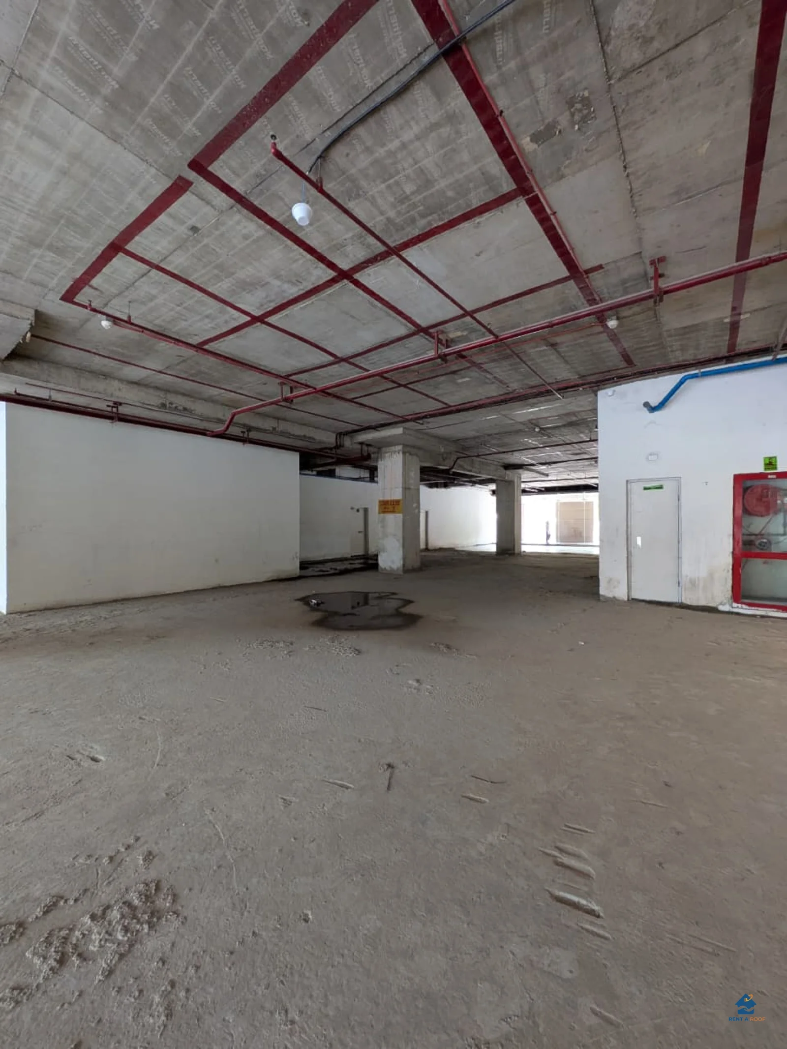 Commercial space on Ground Floor for Rent in Nauroji Nagar