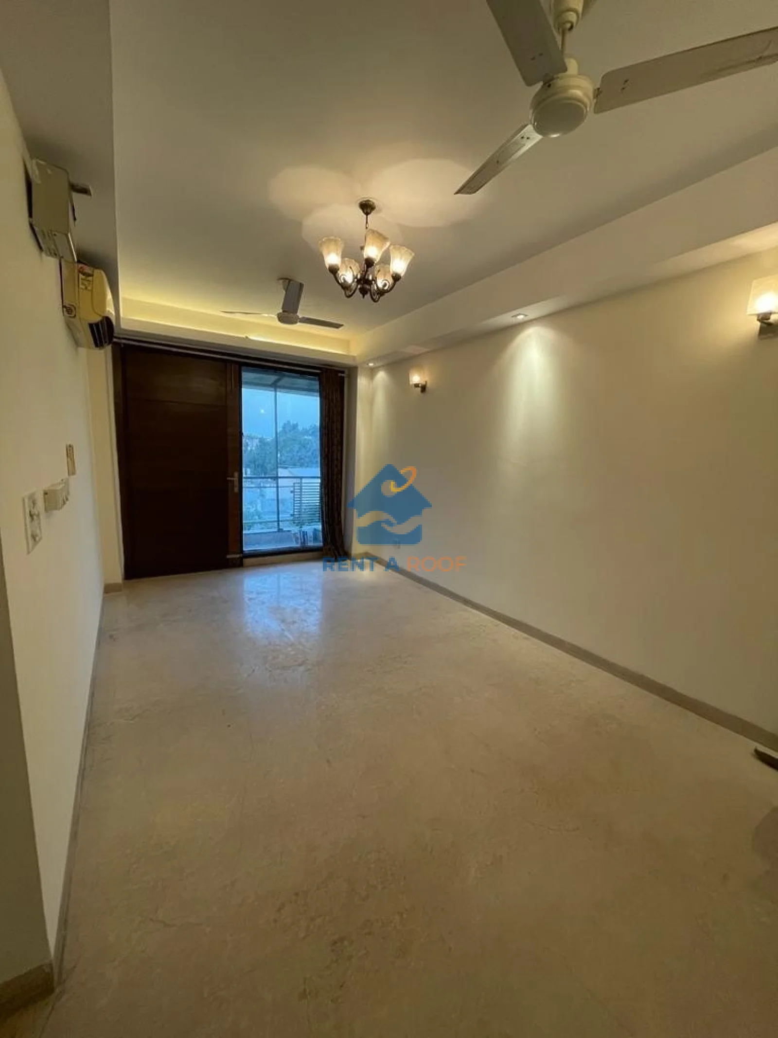 3 BHK on Third + Terrace for Sale in Hauz Khas
