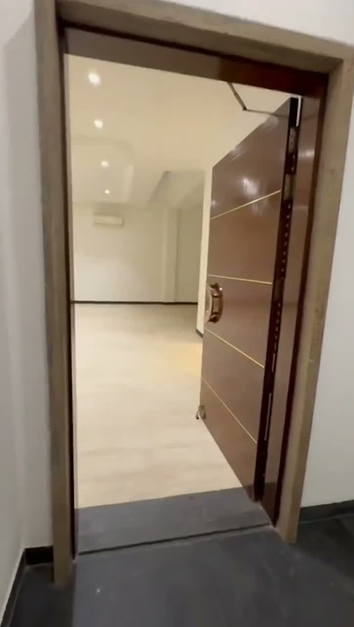 Commercial space on Basement Floor for Rent in Defence Colony