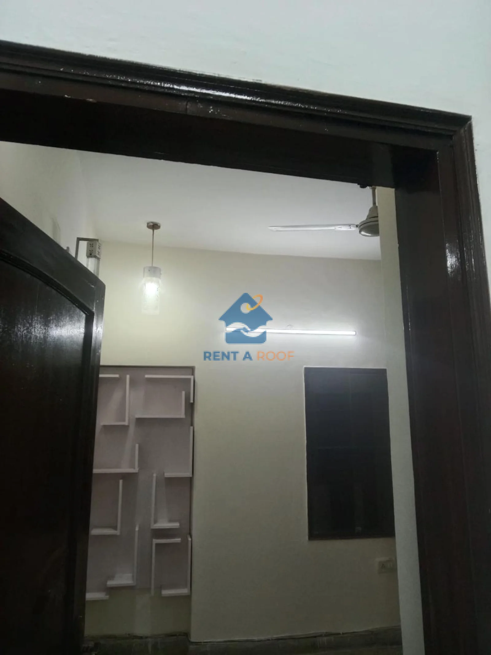 5 BHK on Second Floor for Rent in Sarvodaya Enclave