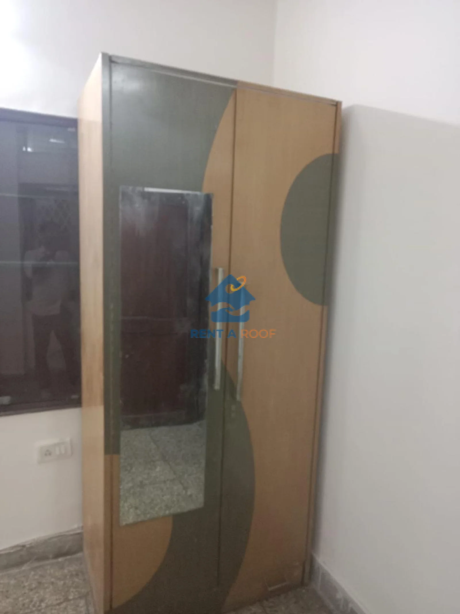5 BHK on Second Floor for Rent in Sarvodaya Enclave