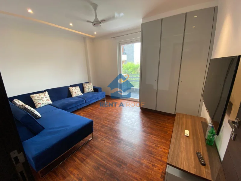 3 BHK on Second Floor for Sale in South Extension II