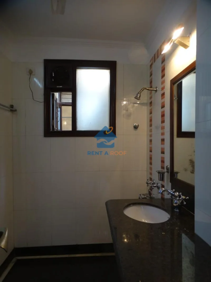 3 BHK on First Floor for Rent in New Friends Colony