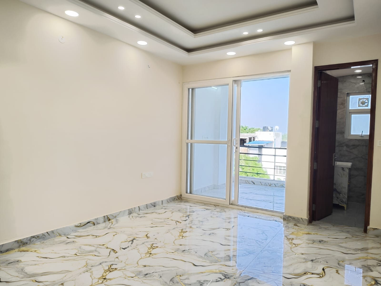 8 BHK on First + Second Floor for Rent in Vasant Vihar