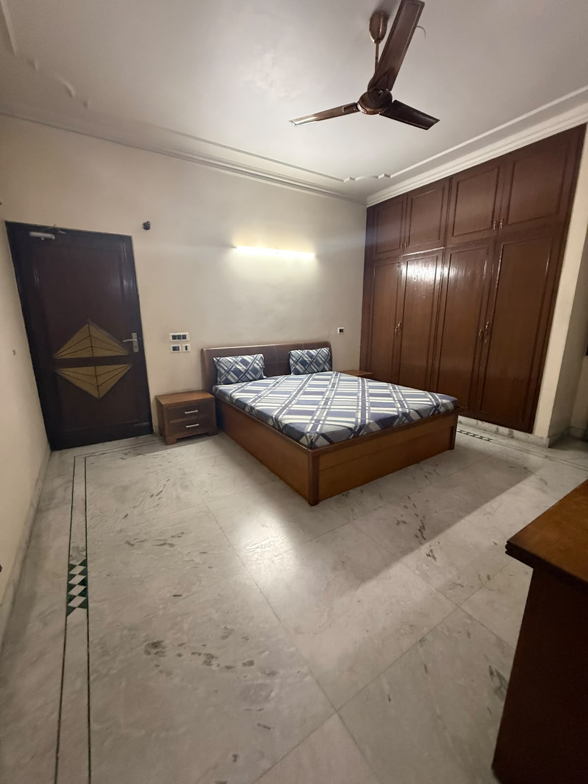 3 BHK on Basement + Ground Floor for Sale in Kalkaji