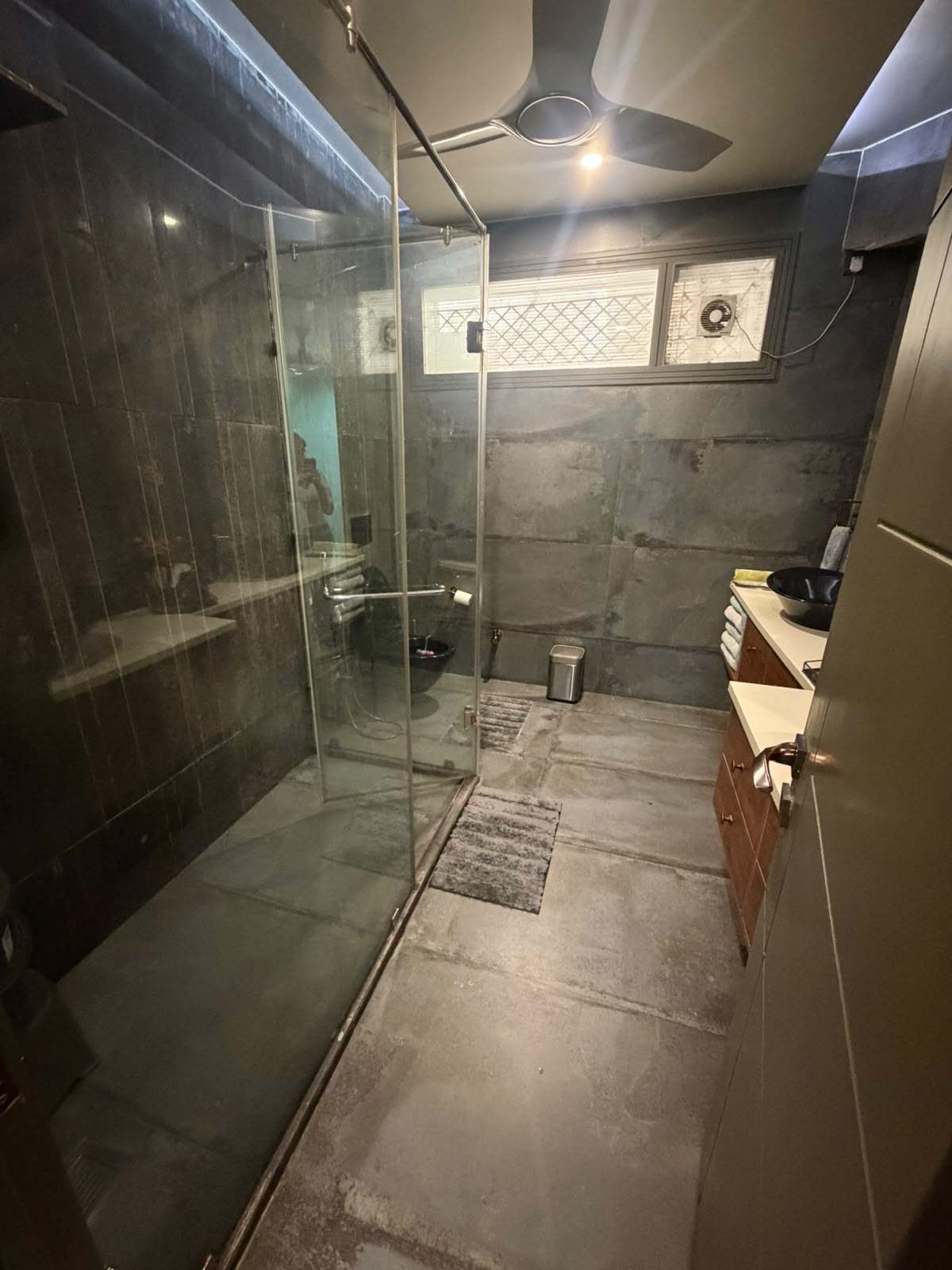 3 BHK on Basement + Ground Floor for Sale in Kalkaji