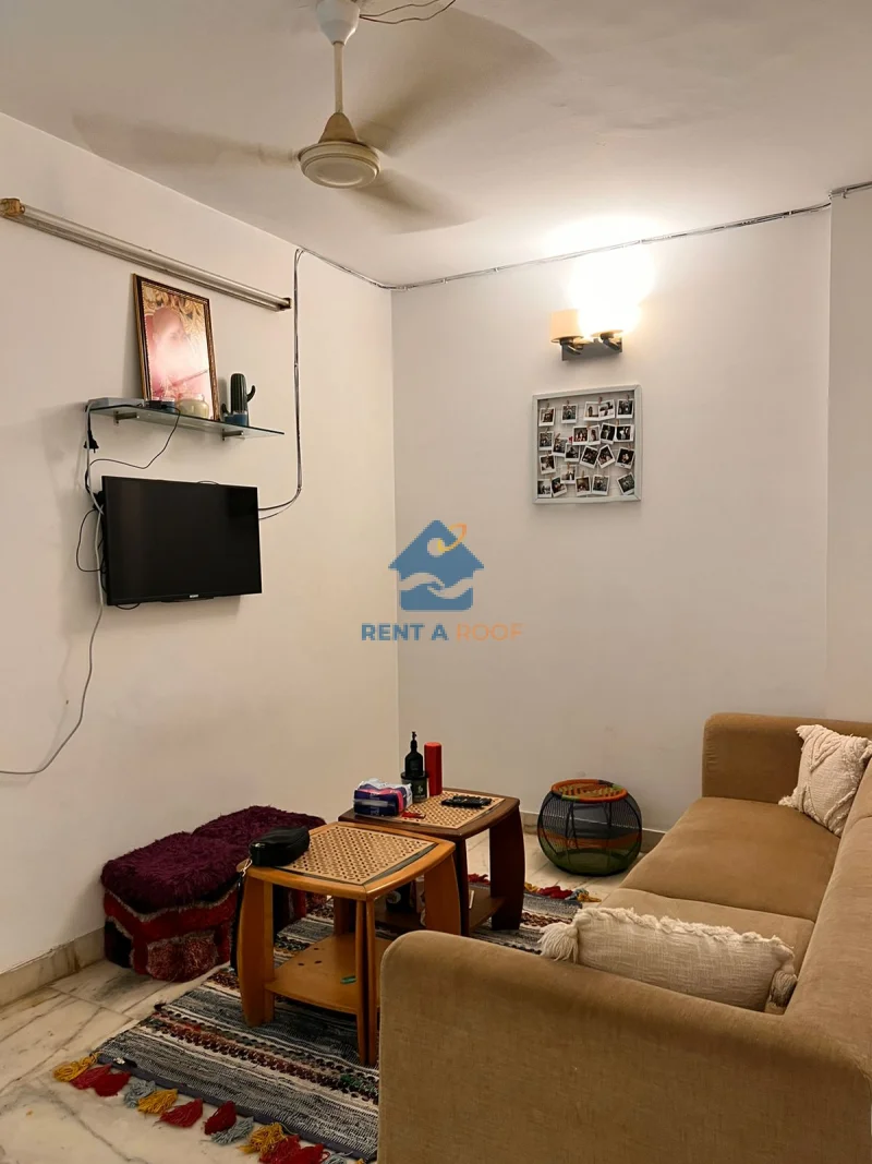 2 BHK on Third Floor for Rent in Lajpat Nagar 1