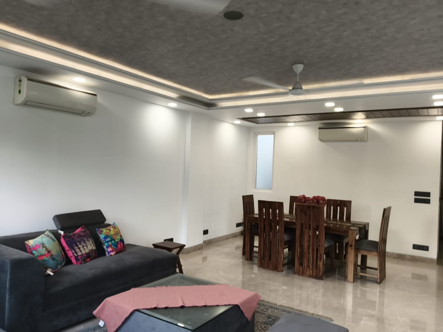 3 BHK on Upper ground Floor for Rent in Defence Colony