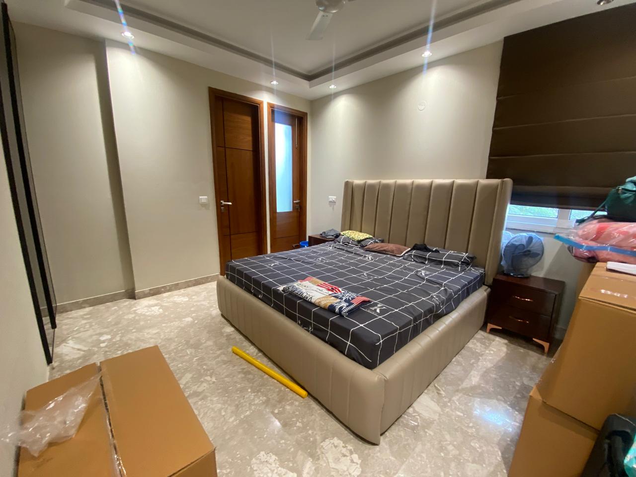 3 BHK on First Floor for Rent in Safdarjung Enclave