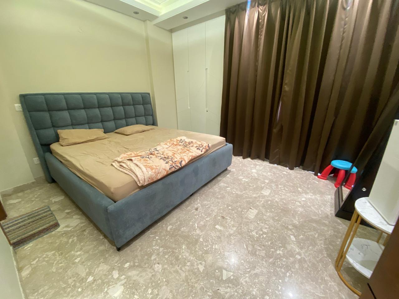 3 BHK on First Floor for Rent in Safdarjung Enclave