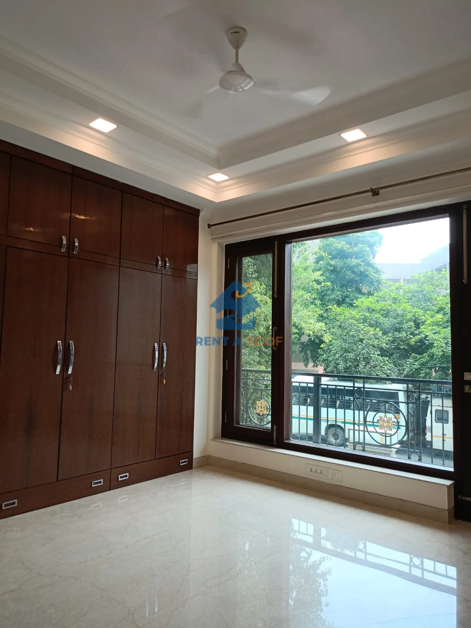 4 BHK on Upper ground Floor for Rent in Greater Kailash 2