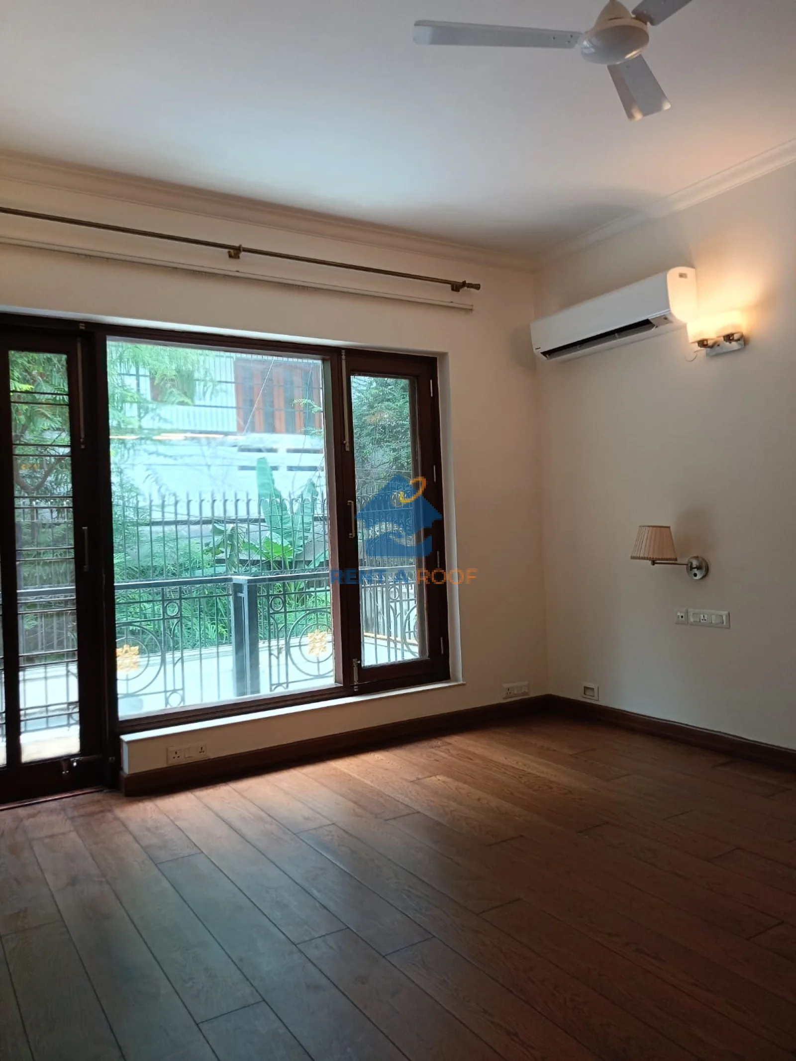 4 BHK on Upper ground Floor for Rent in Greater Kailash 2