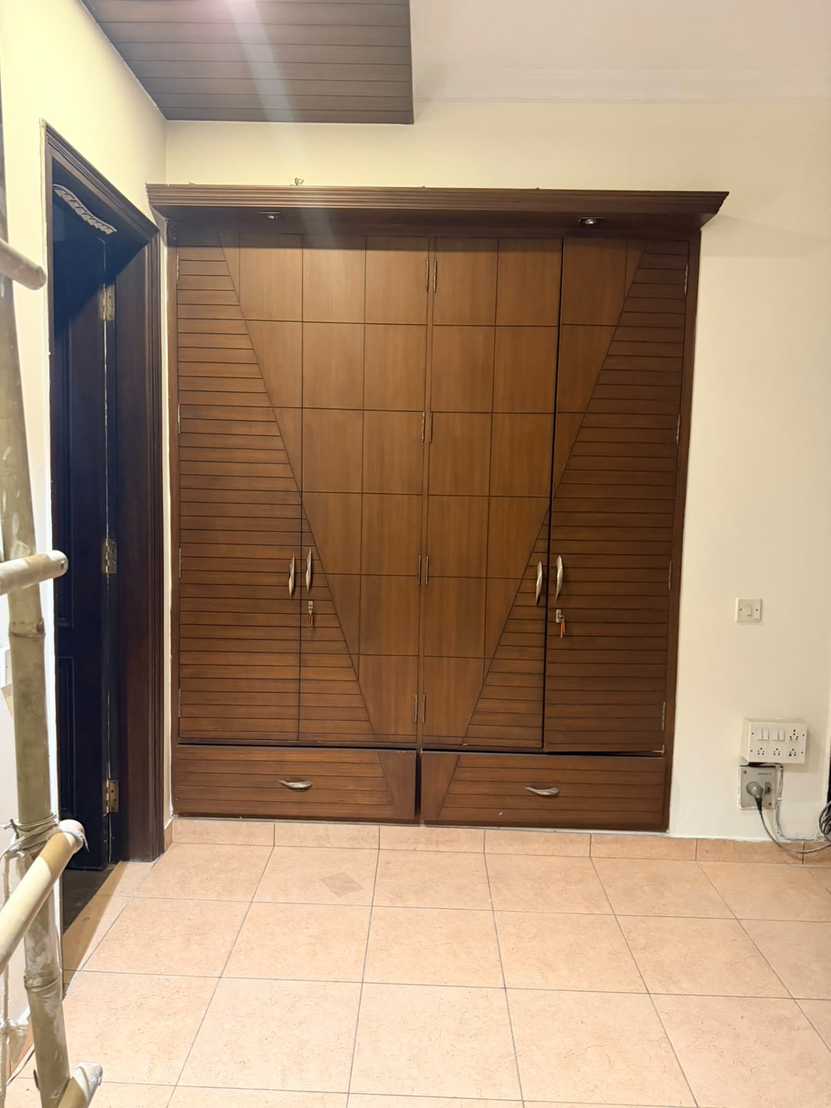 4 BHK on Second + Terrace for Rent in New Friends Colony