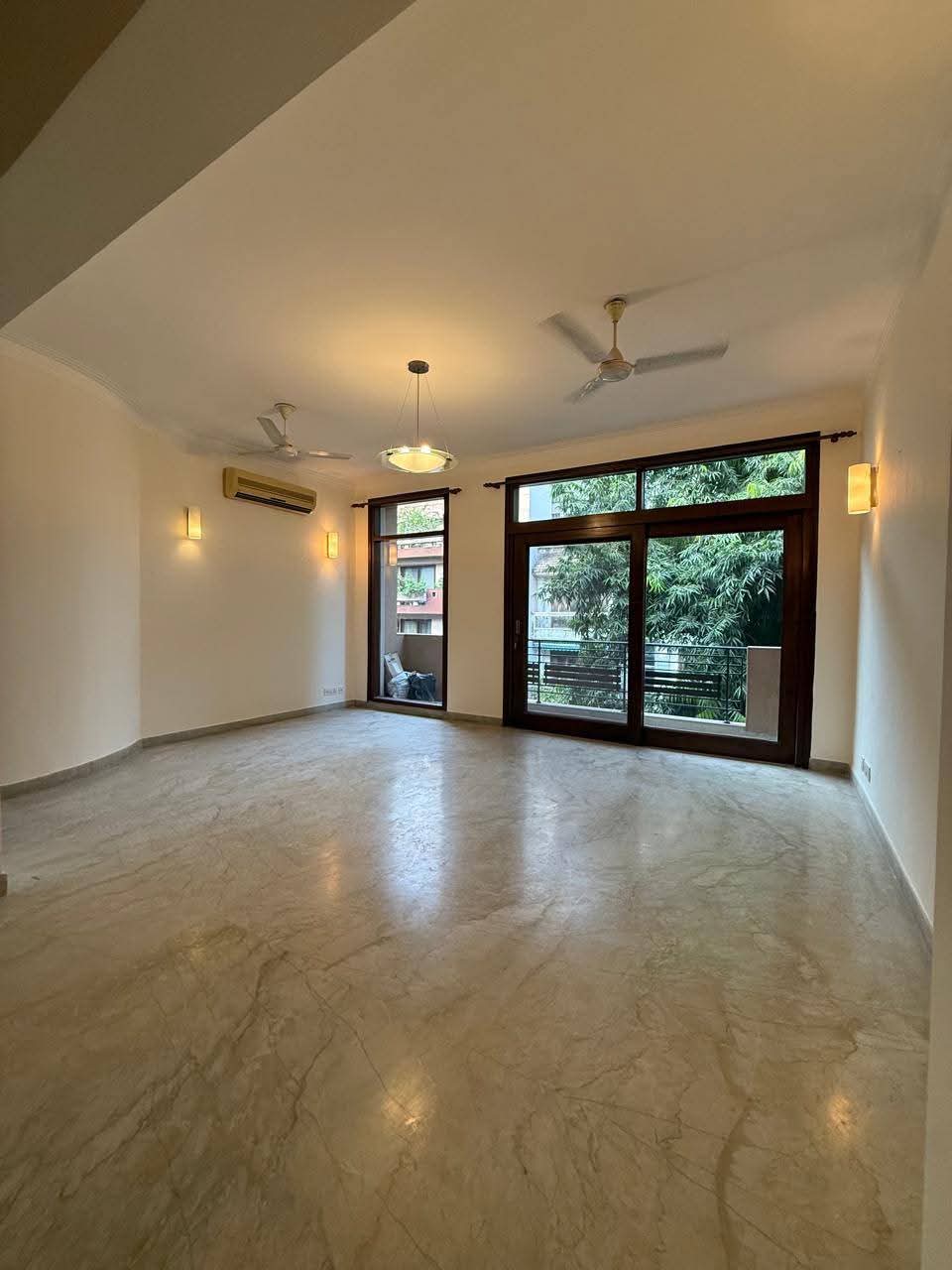 2 BHK on Second Floor for Rent in New Friends Colony