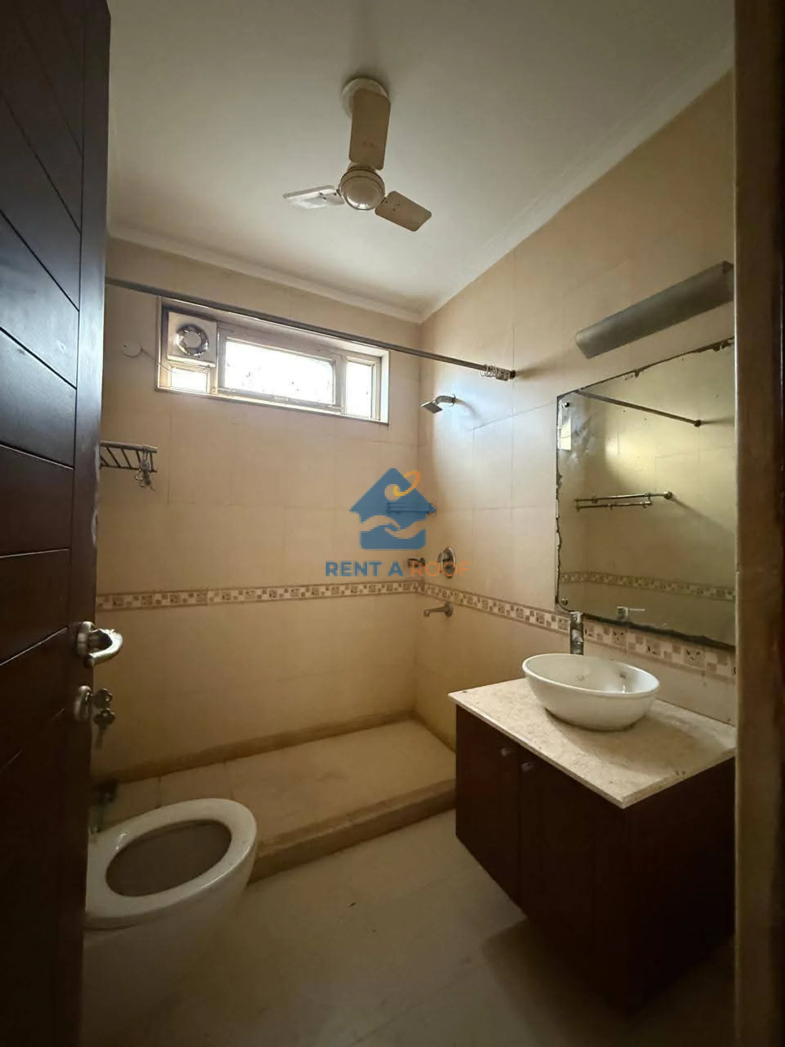 2 BHK on Second Floor for Rent in New Friends Colony