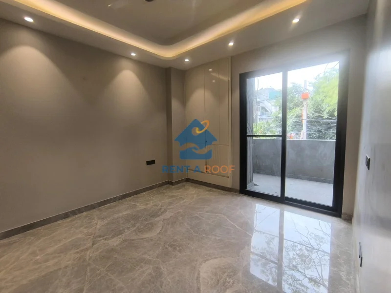 3 BHK on Ground Floor for Sale in Chittaranjan Park