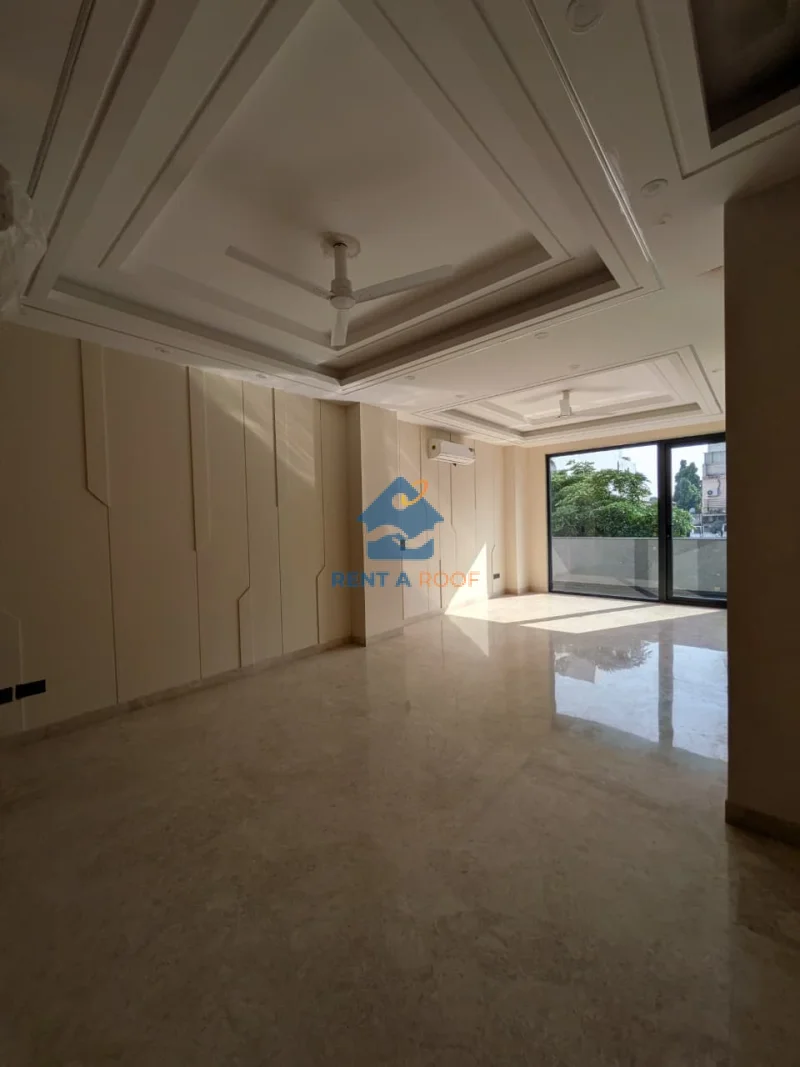 3 BHK on First Floor for Sale in Greater Kailash 1