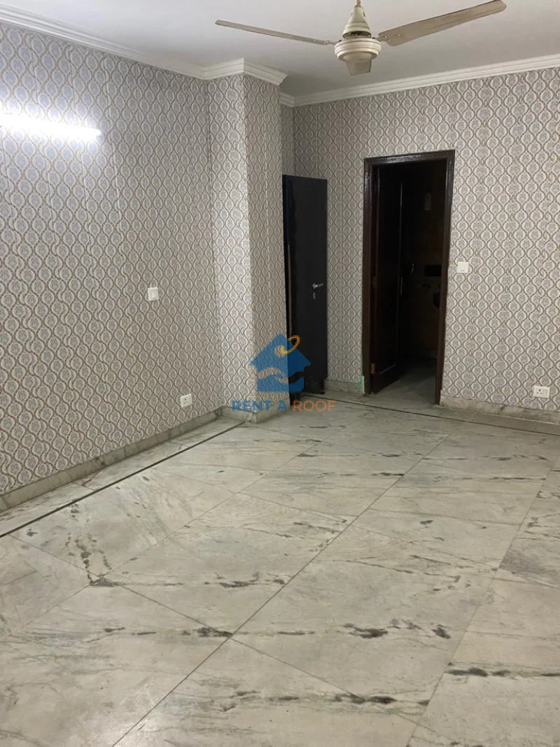 4 BHK on Lower ground Floor for Rent in Saket