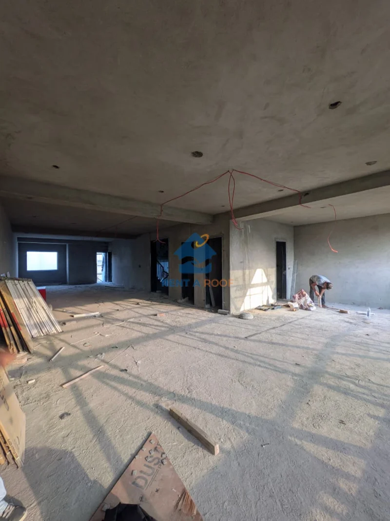 Commercial space on Second Floor for Rent in Defence Colony