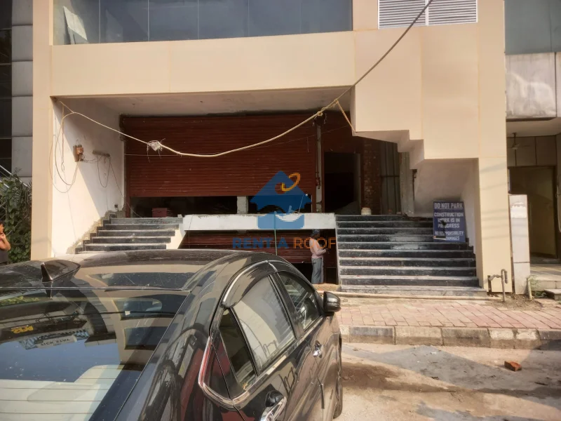 Commercial space on Ground Floor for Rent in Lajpat Nagar 2