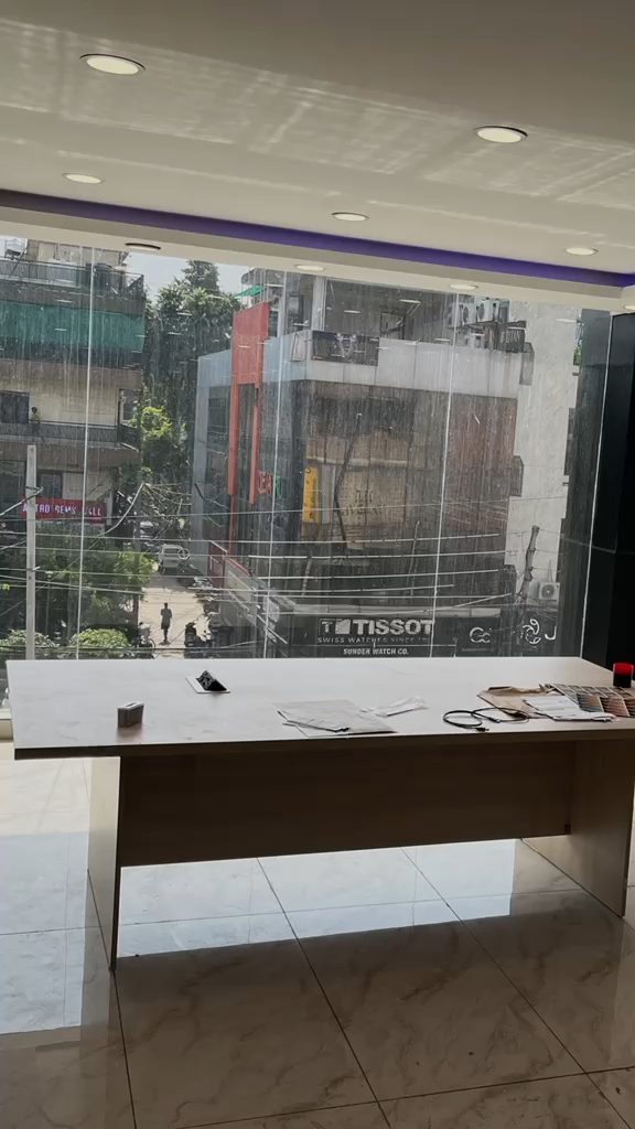 Commercial space on First Floor for Rent in Lajpat Nagar 2