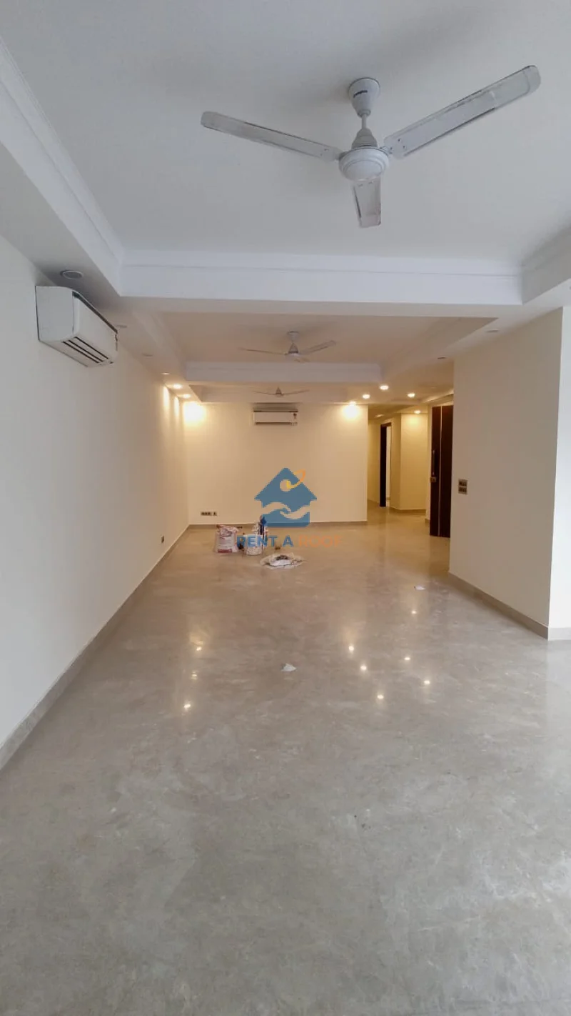 3 BHK on Third + Terrace for Sale in Greater Kailash 1