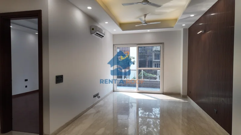 3 BHK on Second Floor for Sale in Greater Kailash 1