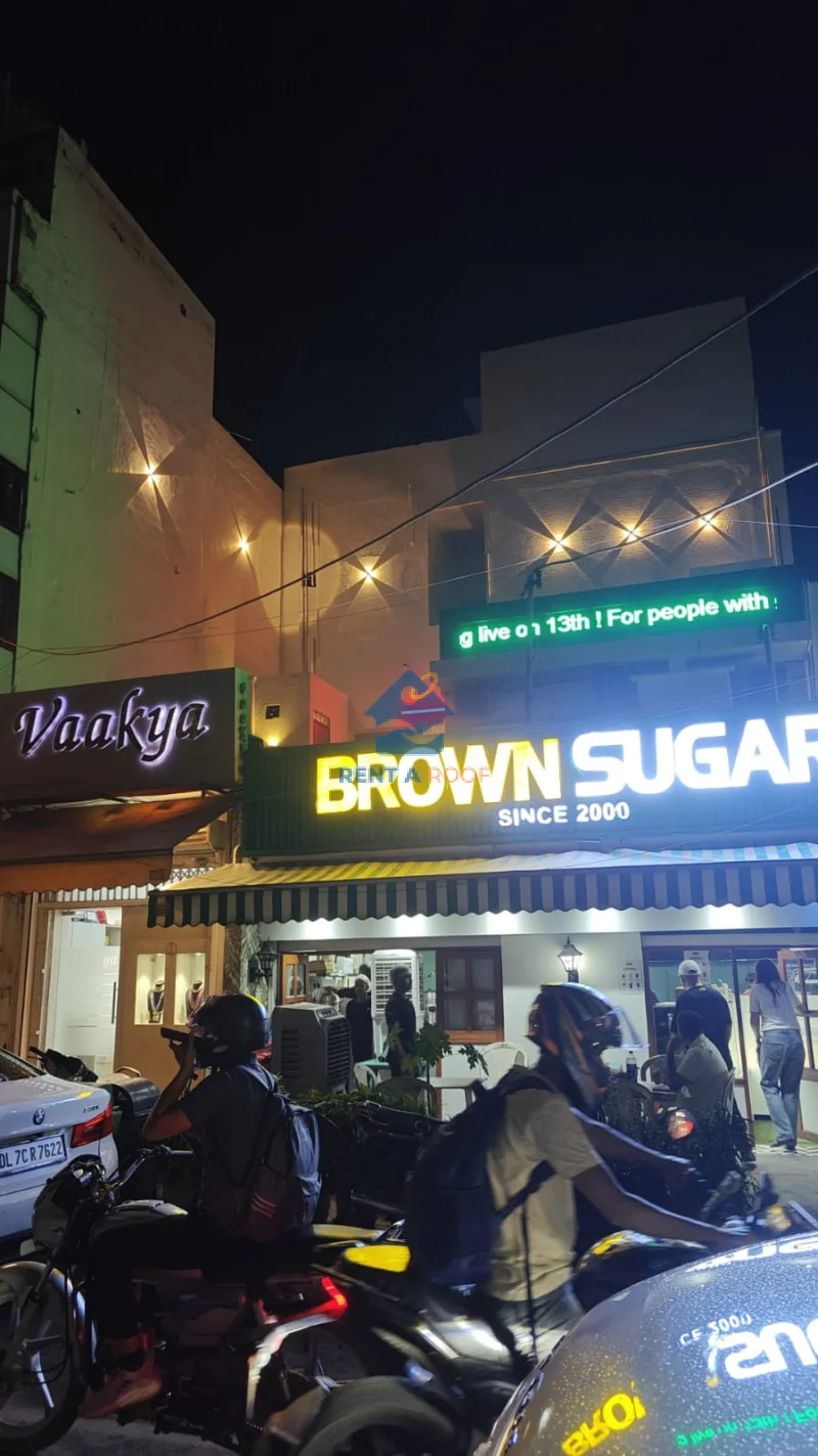 Commercial space on First Floor for Rent in Greater Kailash 1