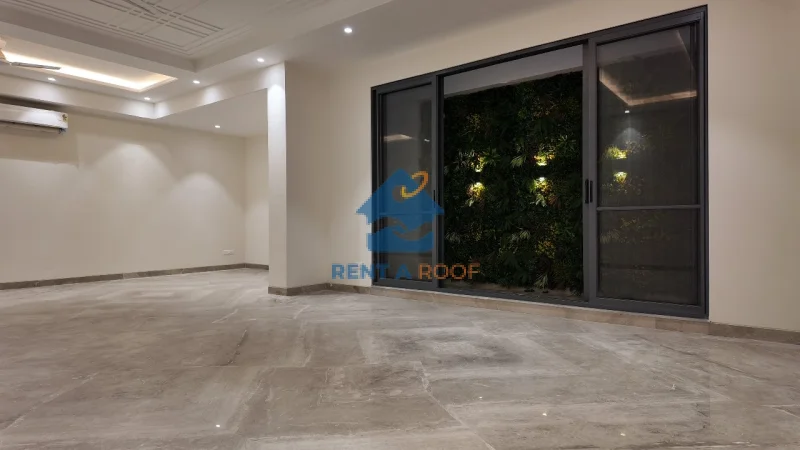 4 BHK on Basement + Ground Floor for Sale in Chittaranjan Park