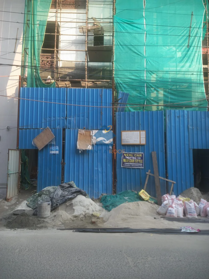 Commercial space on Ground Floor for Rent in Lajpat Nagar 2