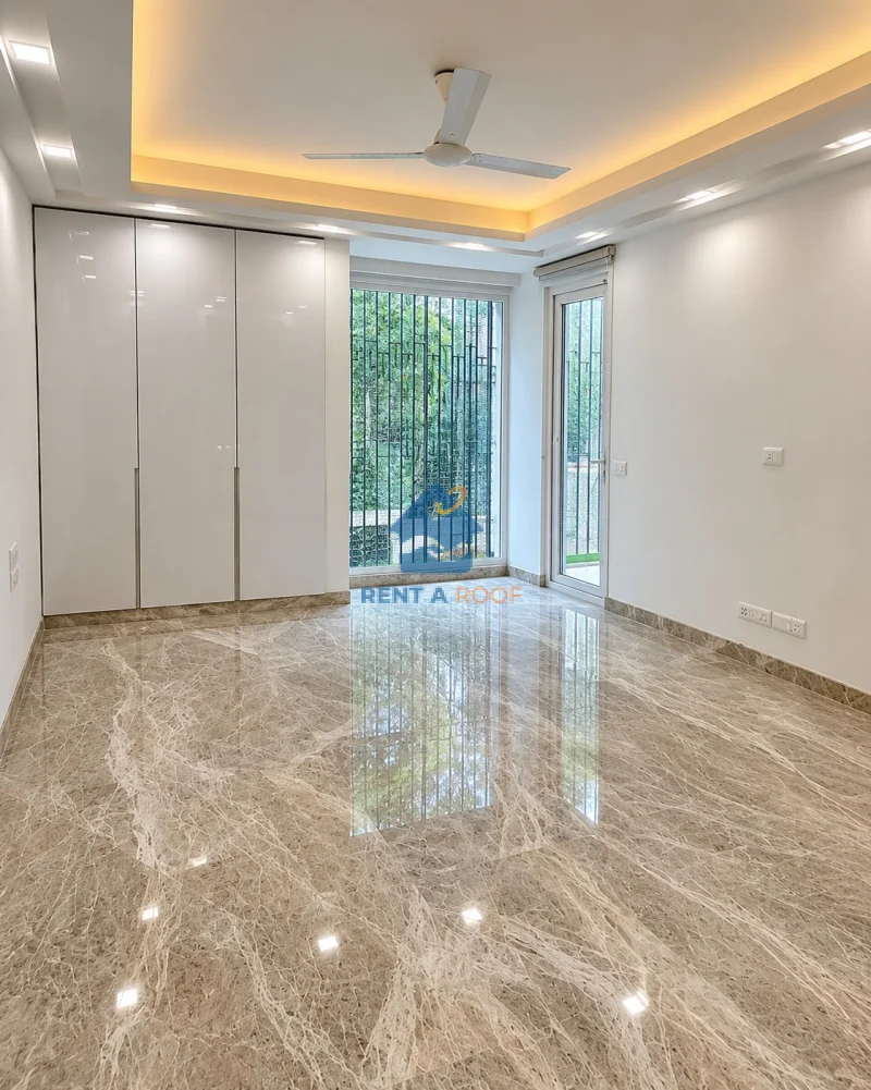 3 BHK on Ground Floor for Rent in Defence Colony
