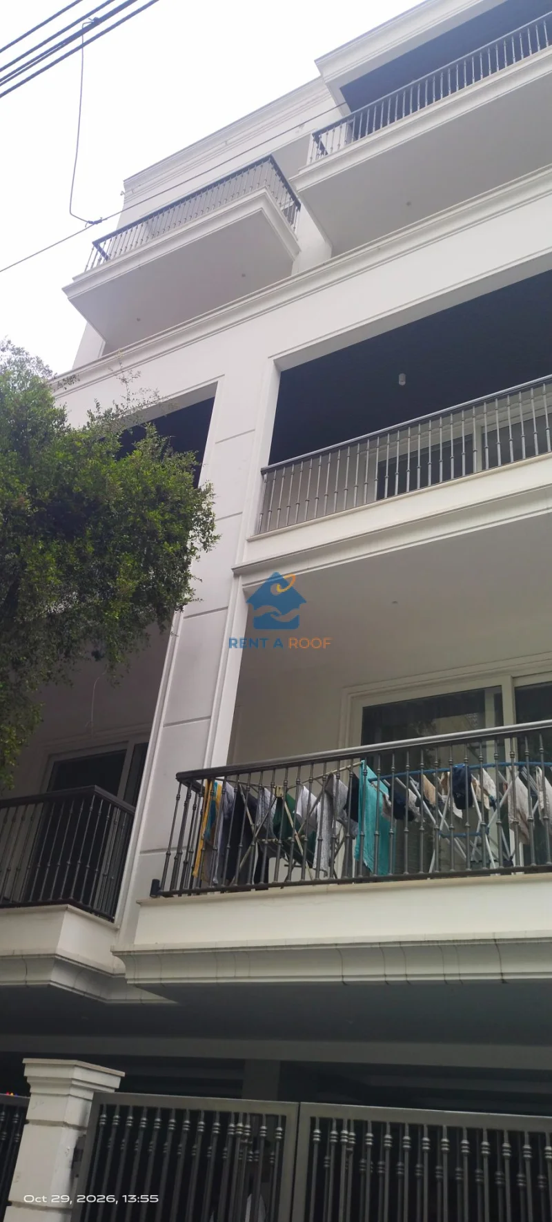 3 BHK on First Floor for Sale in Defence Colony