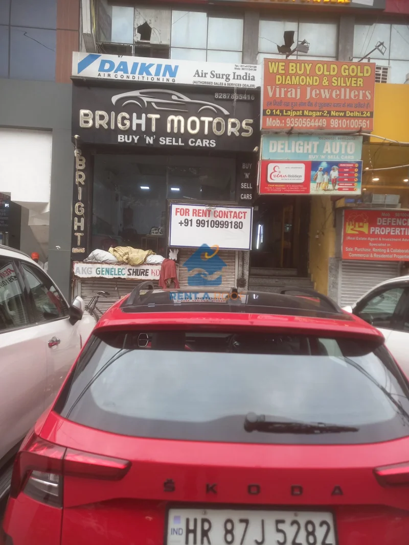 Commercial space on Basement Floor for Rent in Lajpat Nagar 2