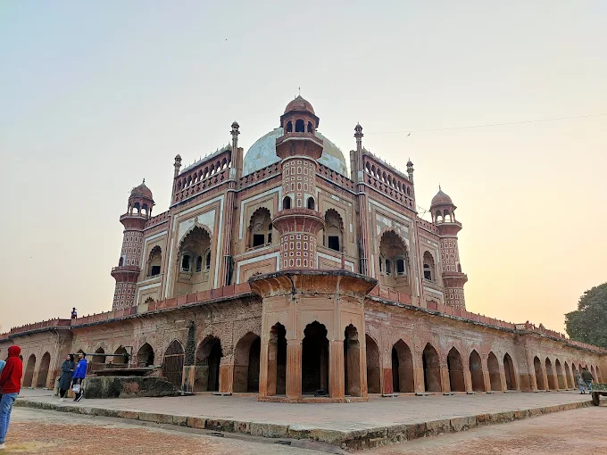 Safdarjung Enclave