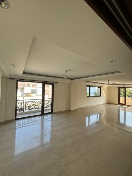 3BHK Builder Floor-5