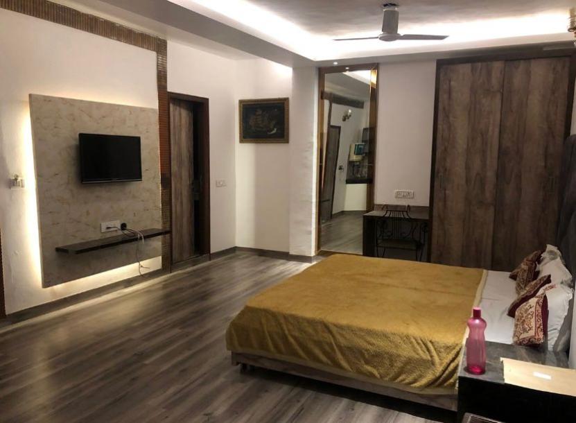 1BHK Builder Floor-1