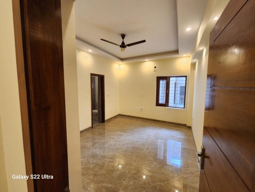4BHK Builder Floor-14